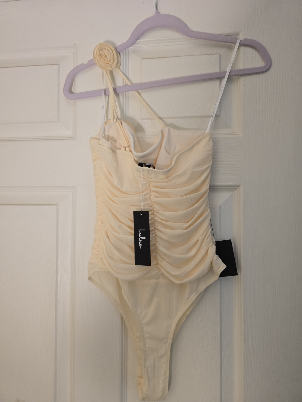 NWT Lulu's Ruched Cream Spaghetti-Strap Bodysuit with Flower Accent - Picture 4 of 5